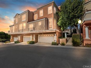 8027 E Naples