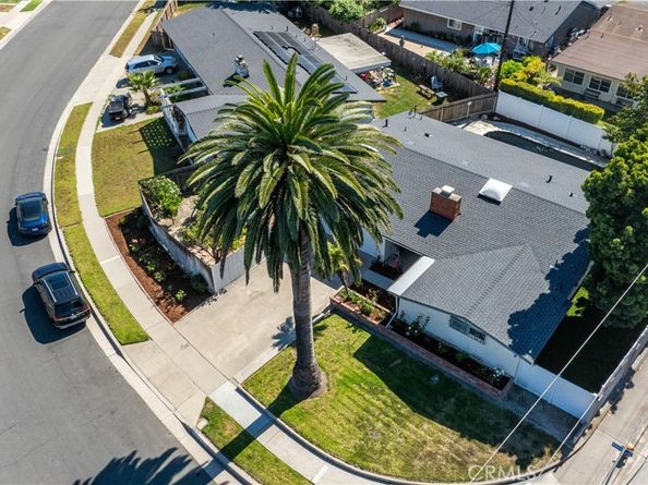 7901 Rhine Drive, Huntington Beach CA 92647