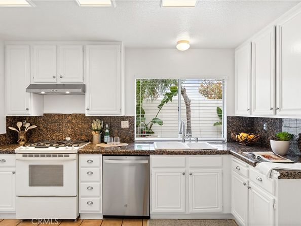 15 Temecula Court, Rancho Santa Margarita CA 92688