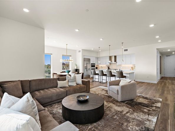 1500 Rivington, Irvine CA 92612