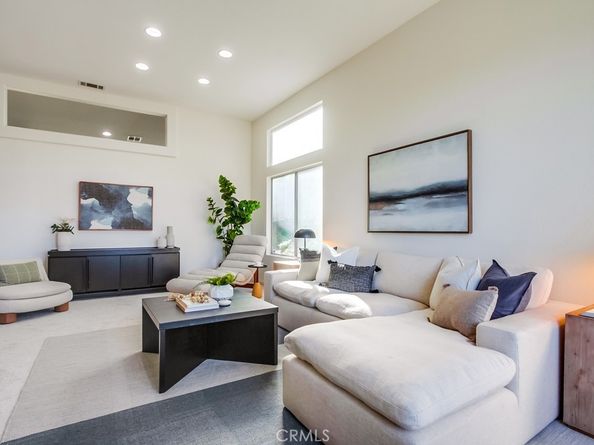 1547 Saran Court, Oceanside CA 92056