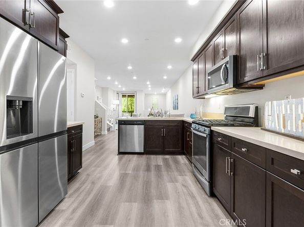 67 Plateau, Irvine CA 92618