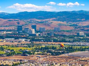 67 Plateau, Irvine CA 92618