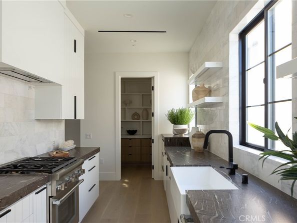 9121 Christine Drive, Huntington Beach CA 92646