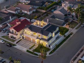 9121 Christine Drive, Huntington Beach CA 92646