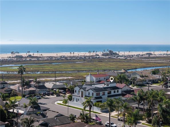 9121 Christine Drive, Huntington Beach CA 92646