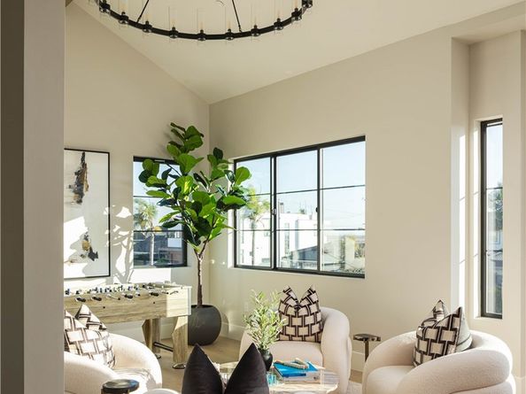 9121 Christine Drive, Huntington Beach CA 92646