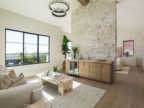 9121 Christine Drive, Huntington Beach CA 92646