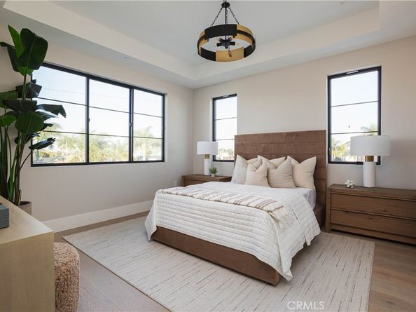 9121 Christine Drive, Huntington Beach CA 92646