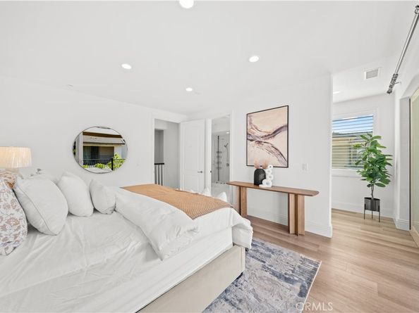 18 Windrow Road, Tustin CA 92782