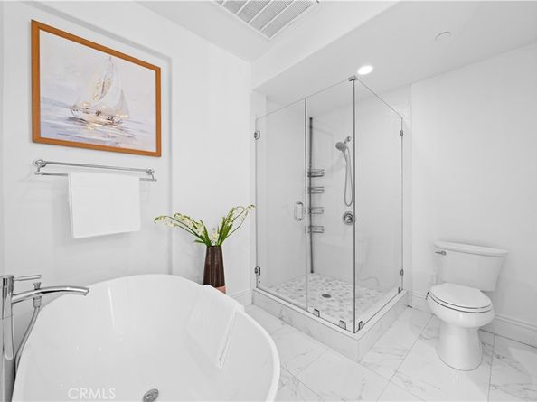 18 Windrow Road, Tustin CA 92782