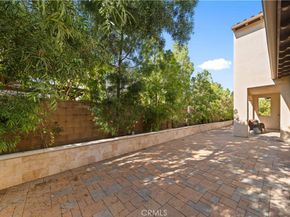 18 Windrow Road, Tustin CA 92782