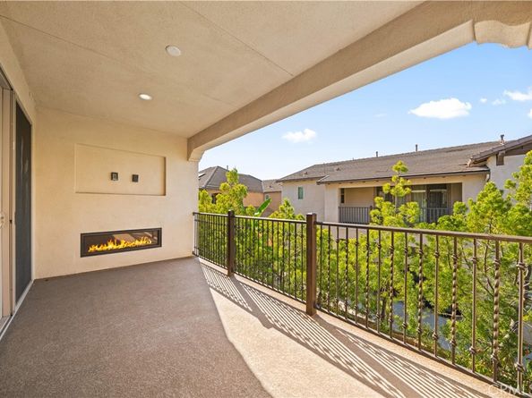 18 Windrow Road, Tustin CA 92782