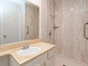 8777 Coral Springs Court 2B, Huntington Beach CA 92646