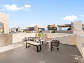 620 Cardiff Reef, Costa Mesa CA 92627