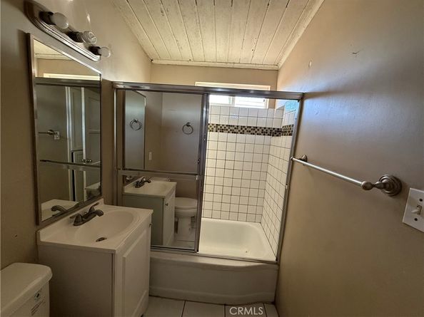 13836 Community Street, Panorama City CA 91402