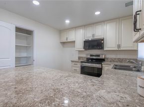 1023 S Citron St, Anaheim CA 92805