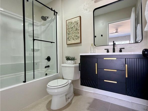 1509 S Raitt, Santa Ana CA 92704