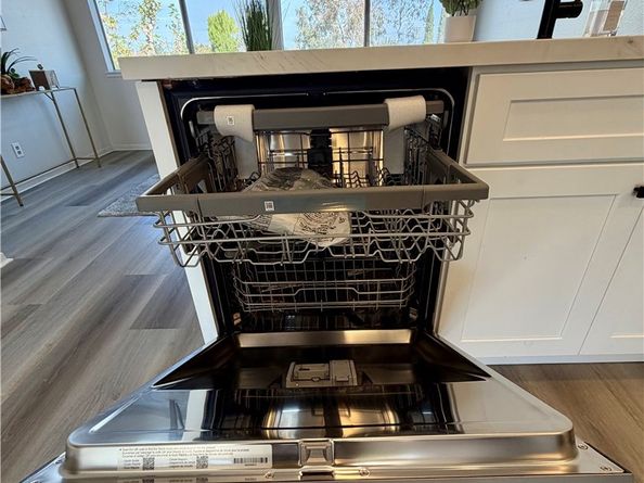 1509 S Raitt, Santa Ana CA 92704