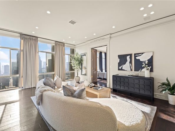 800 W 1st, Los Angeles CA 90012