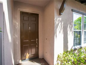 31 Dinuba, Irvine CA 92602