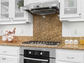 31 Dinuba, Irvine CA 92602