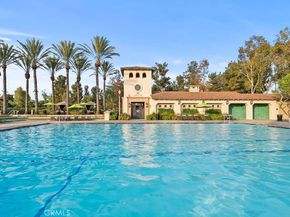 31 Dinuba, Irvine CA 92602