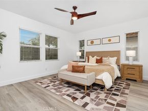 31 Dinuba, Irvine CA 92602