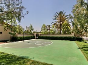 31 Dinuba, Irvine CA 92602