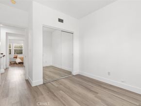 31 Dinuba, Irvine CA 92602