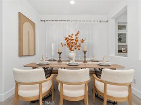 31 Dinuba, Irvine CA 92602