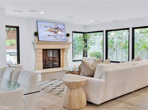 1807 Newport Hills Dr E, Newport Beach CA 92660