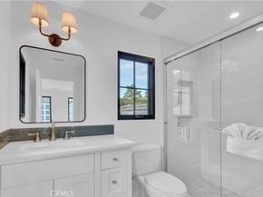 1807 Newport Hills Dr E, Newport Beach CA 92660