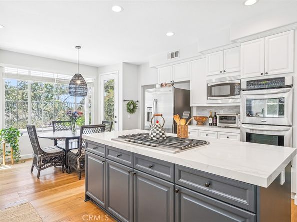22681 Maplewood, Mission Viejo CA 92692