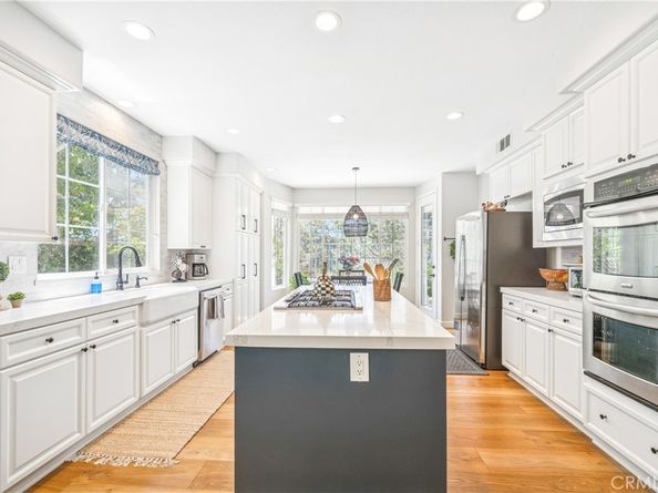 22681 Maplewood, Mission Viejo CA 92692