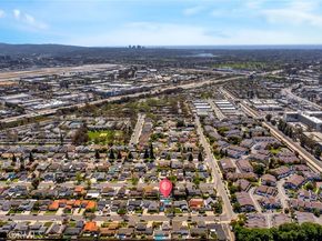 587 Traverse Drive, Costa Mesa CA 92626