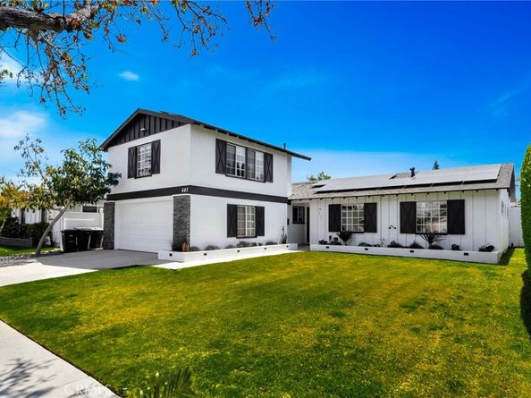 587 Traverse Drive, Costa Mesa CA 92626