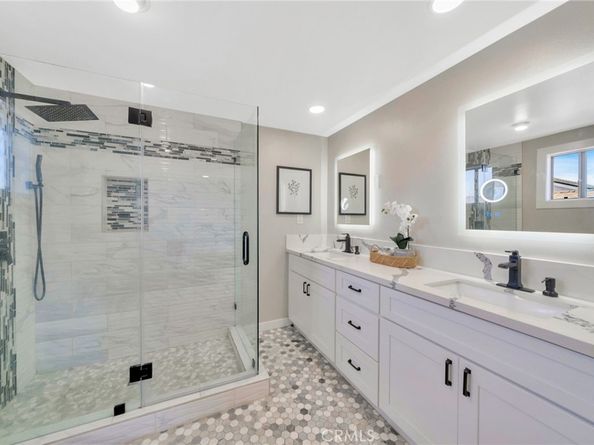 587 Traverse Drive, Costa Mesa CA 92626