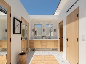 642 Via Lido Nord, Newport Beach CA 92663
