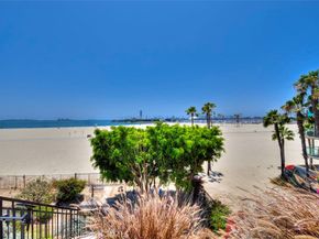 932 E 2nd Street 27, Long Beach CA 90802