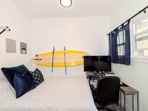 932 E 2nd Street 27, Long Beach CA 90802