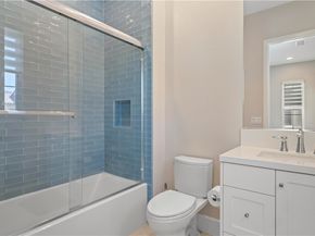 112 Green Rdg, Irvine CA 92602