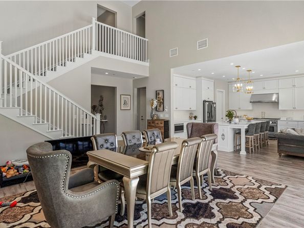 112 Green Rdg, Irvine CA 92602