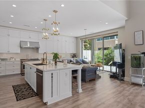 112 Green Rdg, Irvine CA 92602