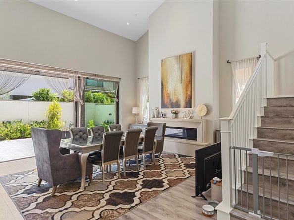 112 Green Rdg, Irvine CA 92602