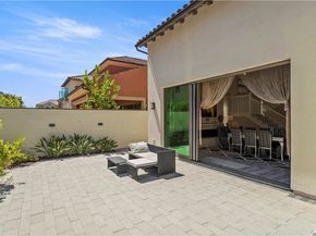 112 Green Rdg, Irvine CA 92602
