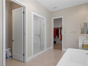 112 Green Rdg, Irvine CA 92602