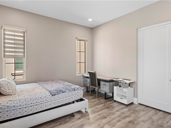 112 Green Rdg, Irvine CA 92602