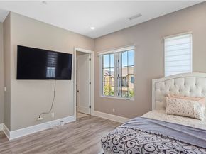 112 Green Rdg, Irvine CA 92602