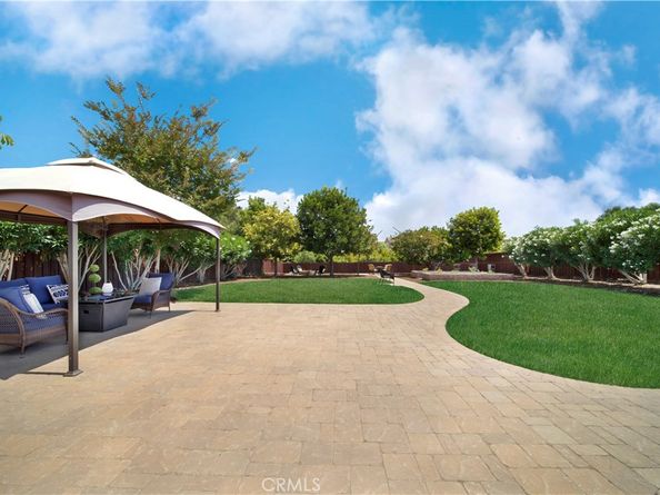 5572 Thoroughbred Street, Oceanside CA 92057